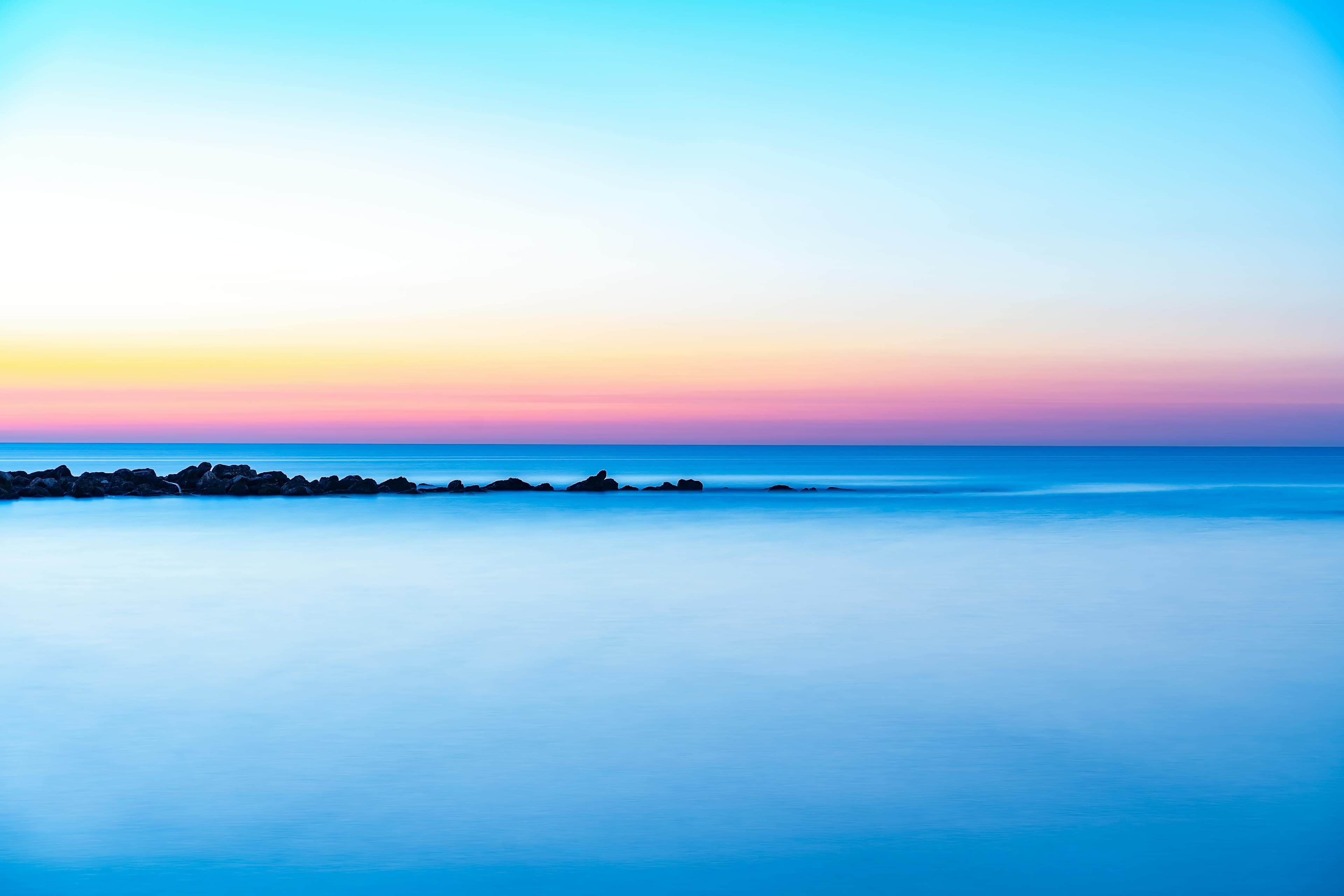 Amanecer Sobre El Mar Mediterráneo En España