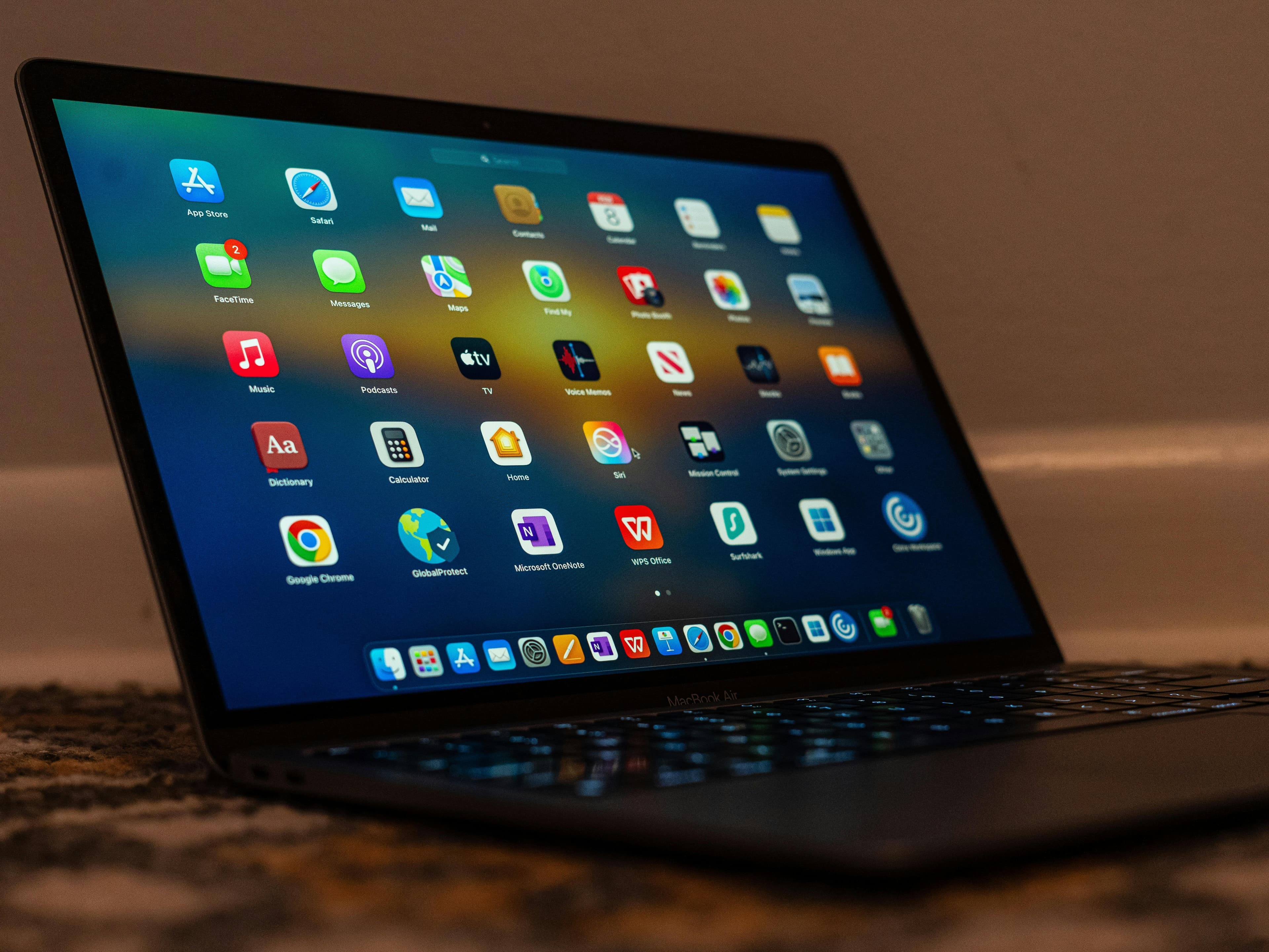 Mac Book