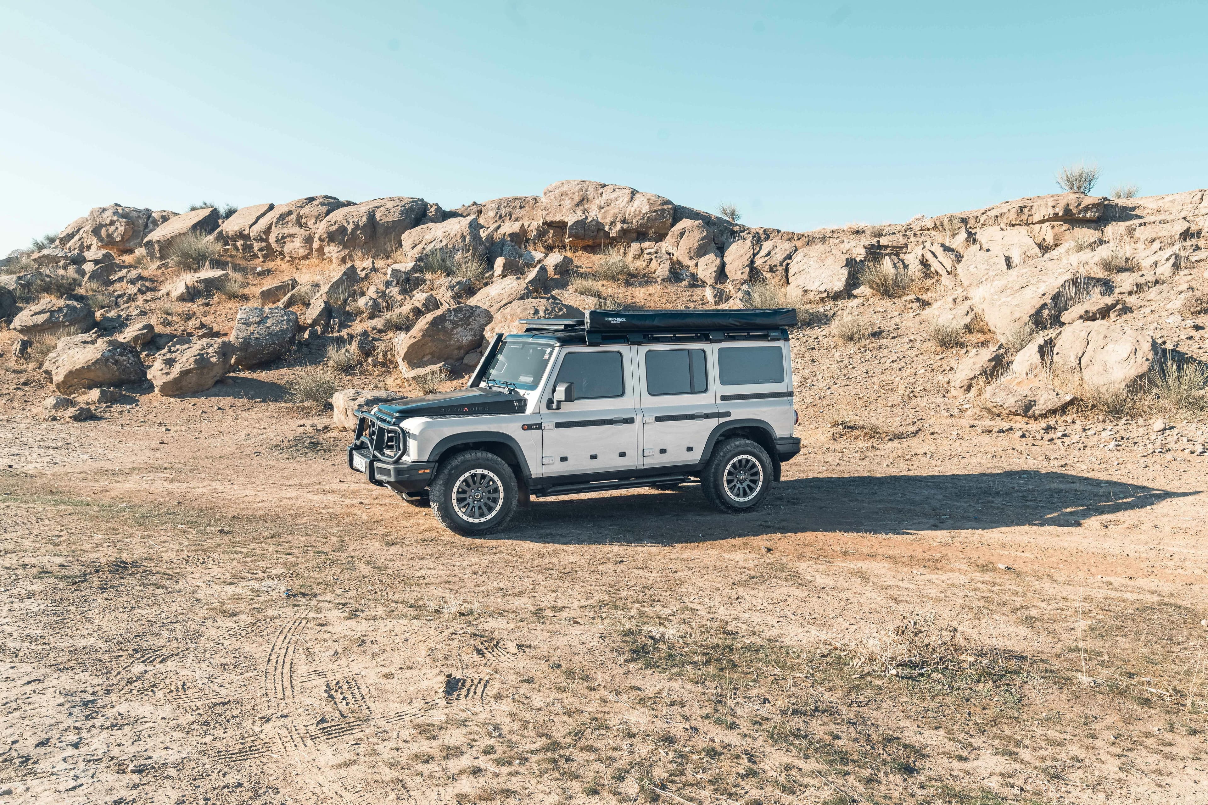 이네오스 Suv